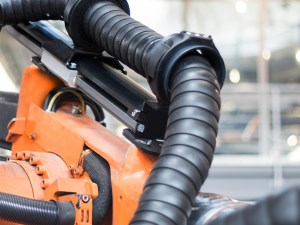 Safe retraction system for industrial robots from Treotham article image