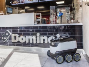 Robots to deliver Domino’s pizzas in Europe … and no, you won’t have to tip them article image