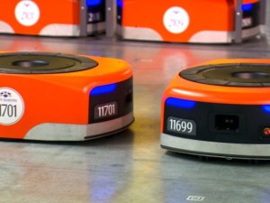 Amazon’s robot army grows by 50 percent article image